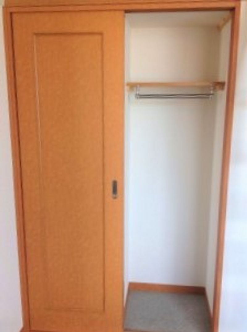 レオパレスＳＡ 収納