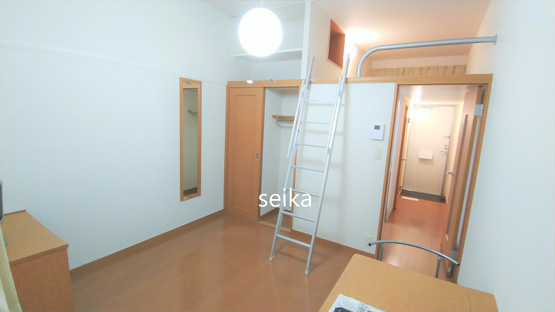 レオパレス瑞江 居間