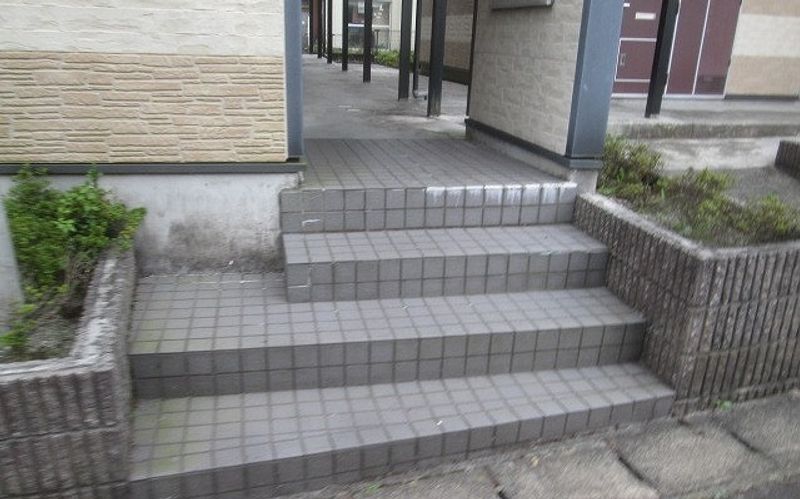 レオパレスグランカーサ 共用部分