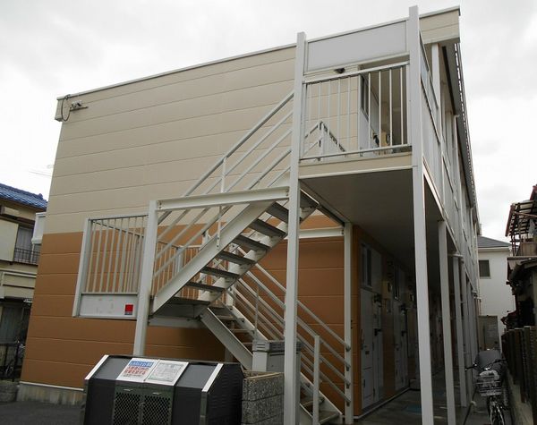 leopalace Shirayuri exterior