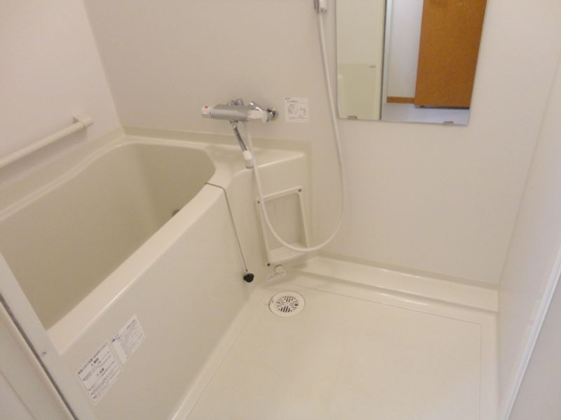 レオパレスアカシ 風呂