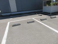 レオパレスいまじん 駐車場