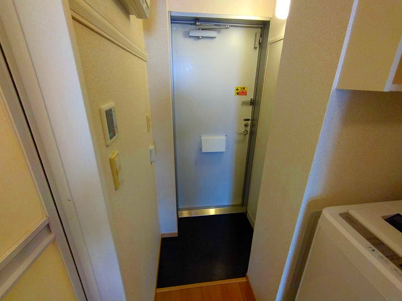 leopalace Koseki 玄关