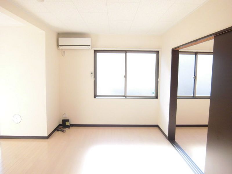 LEONEXT Kasugaoka Vita Bedroom