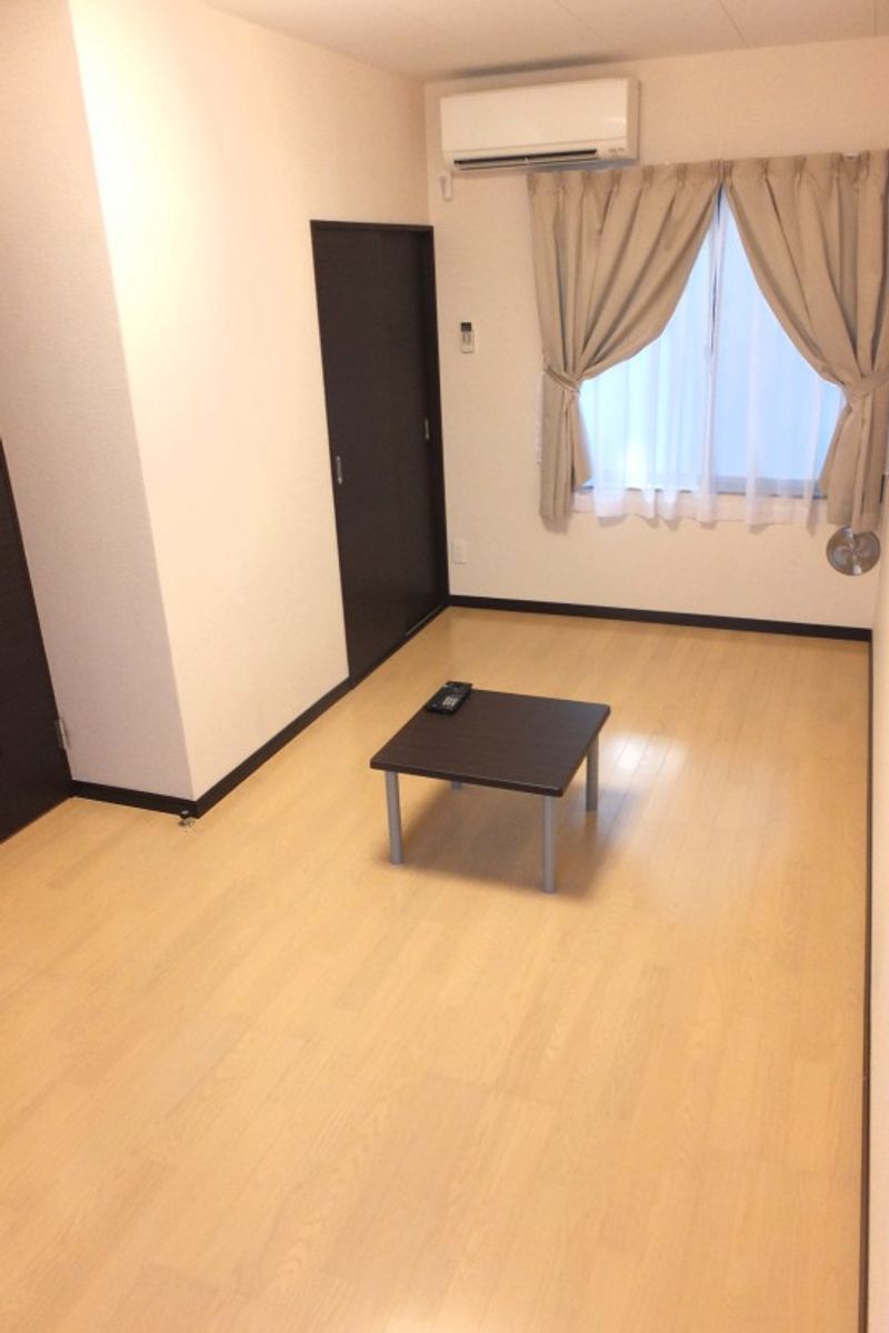 レオネクストＴＲⅡ 居間
