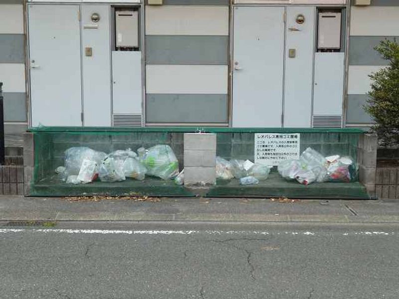 レオパレス新原 共用部分