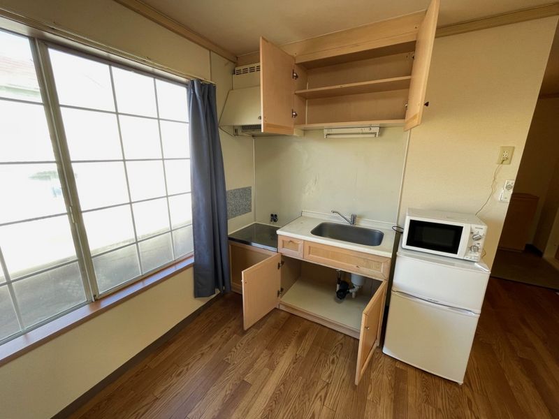 レオパレスフローラルパレスＡ キッチン