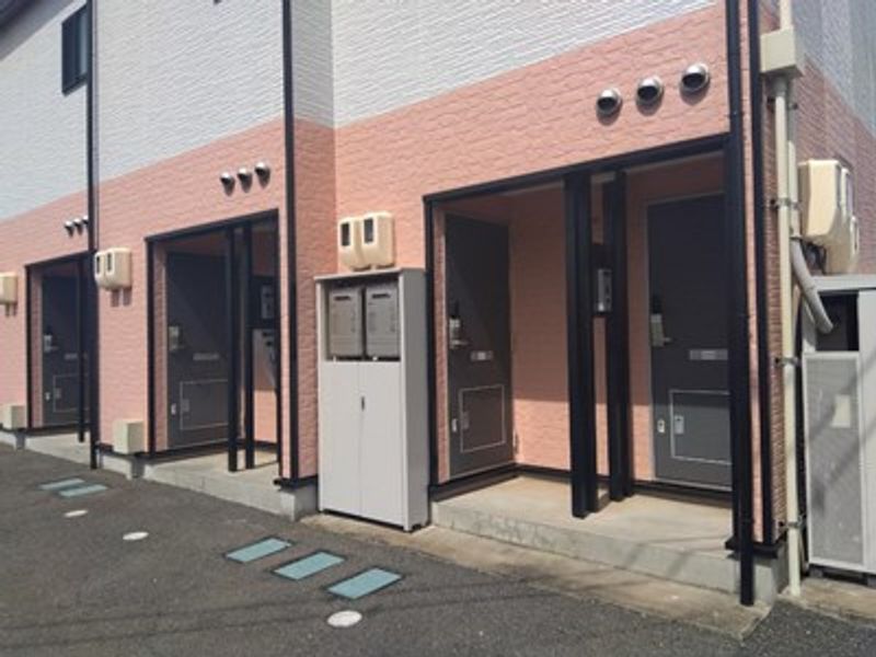 レオパレス悠　１ 玄関