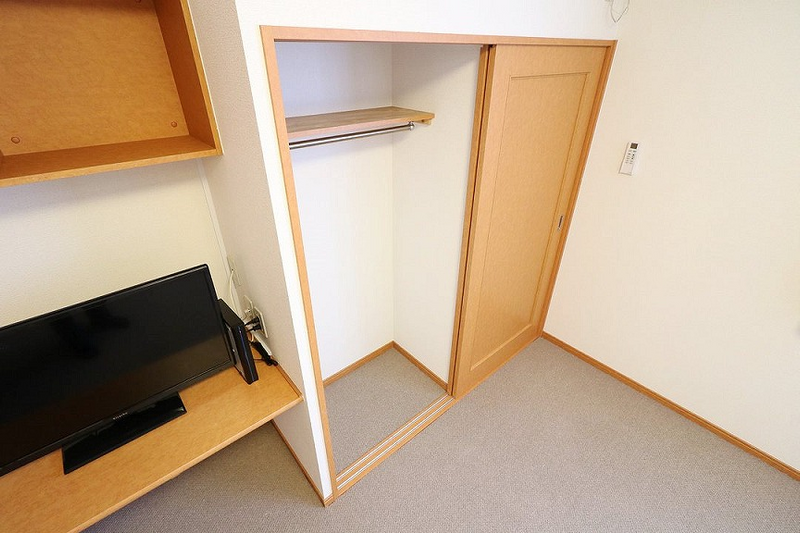 レオパレス春風 収納