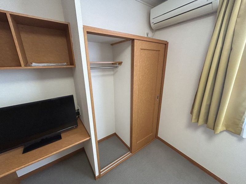 レオパレスオアシス中田 収納