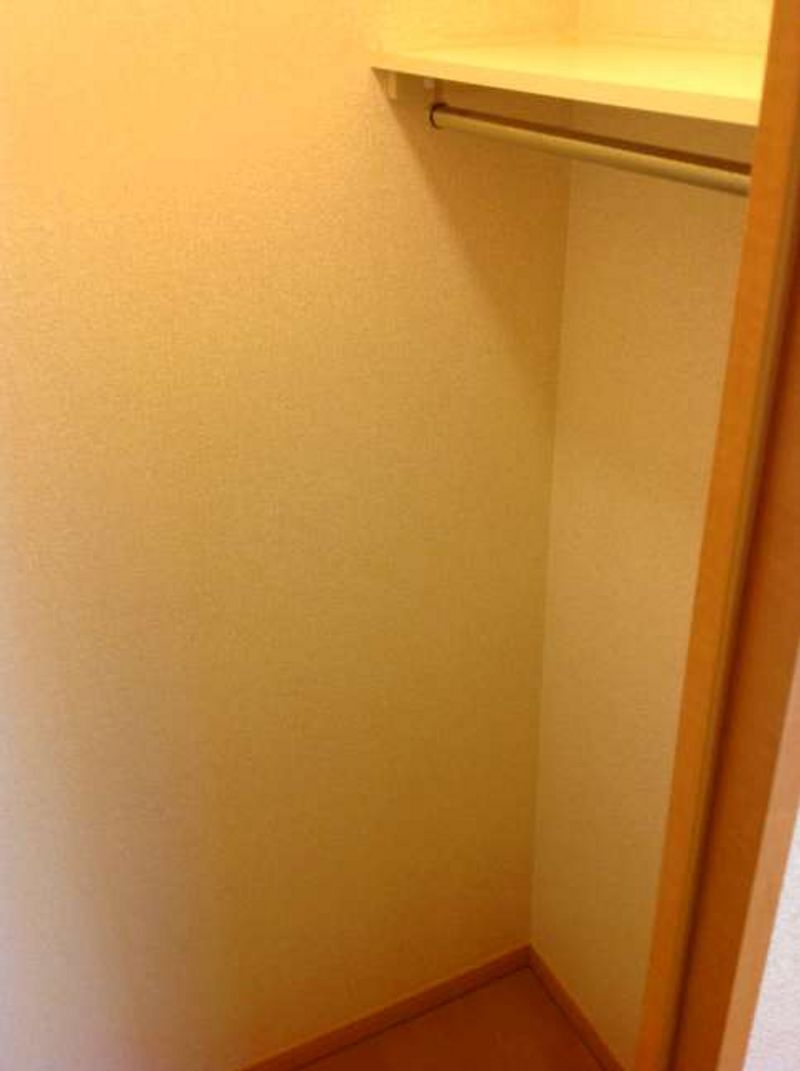 レオパレスＴＹ　ベルツリー 収納