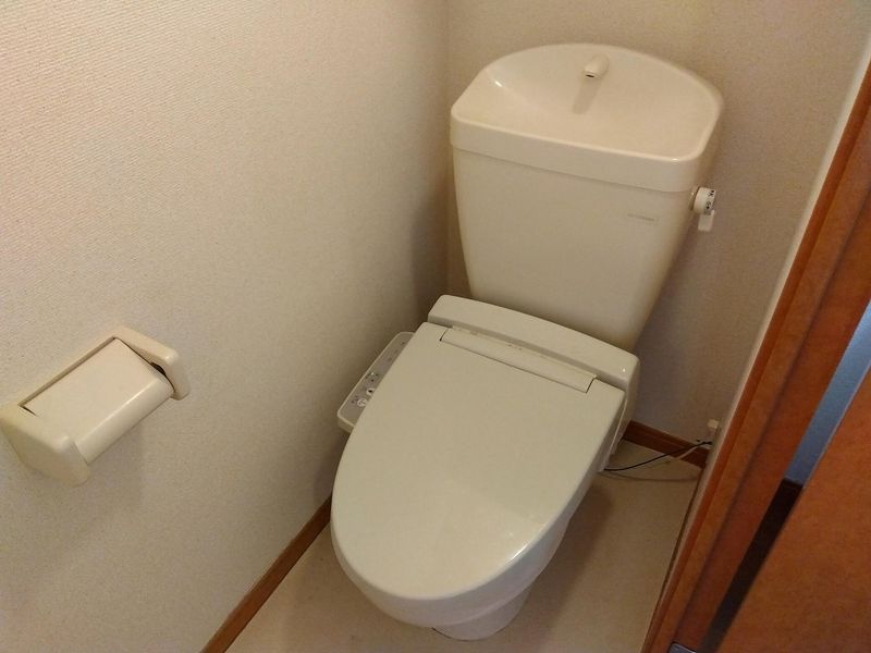 レオパレス華 トイレ
