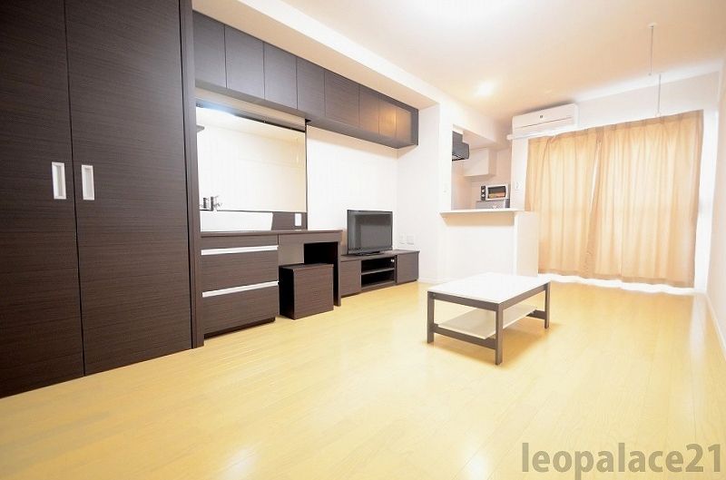 LEONEXT Kibo Living room