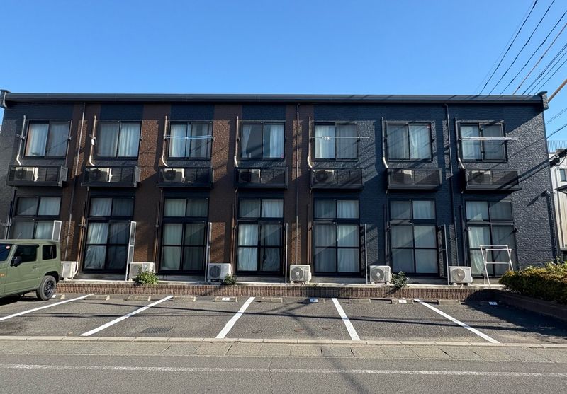 レオパレス北本 駐車場