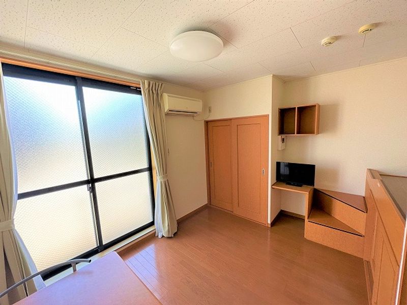 レオパレスレルヒェ 居間