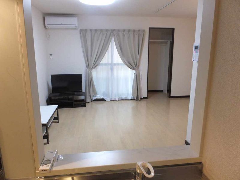 レオネクストｉ参番館 居間