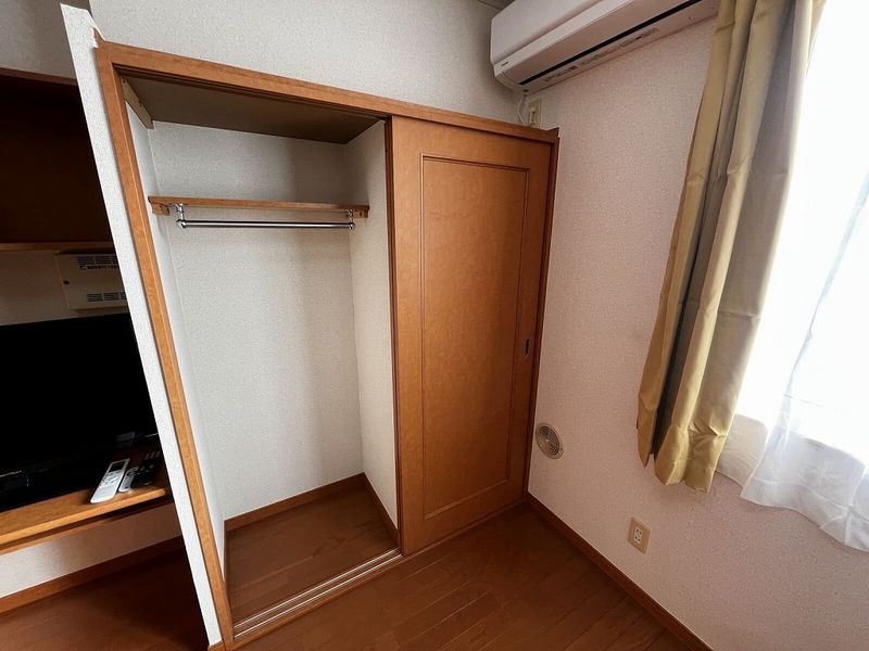 レオパレスシャンテＣ 収納