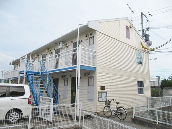 leopalace Usazaki I exterior