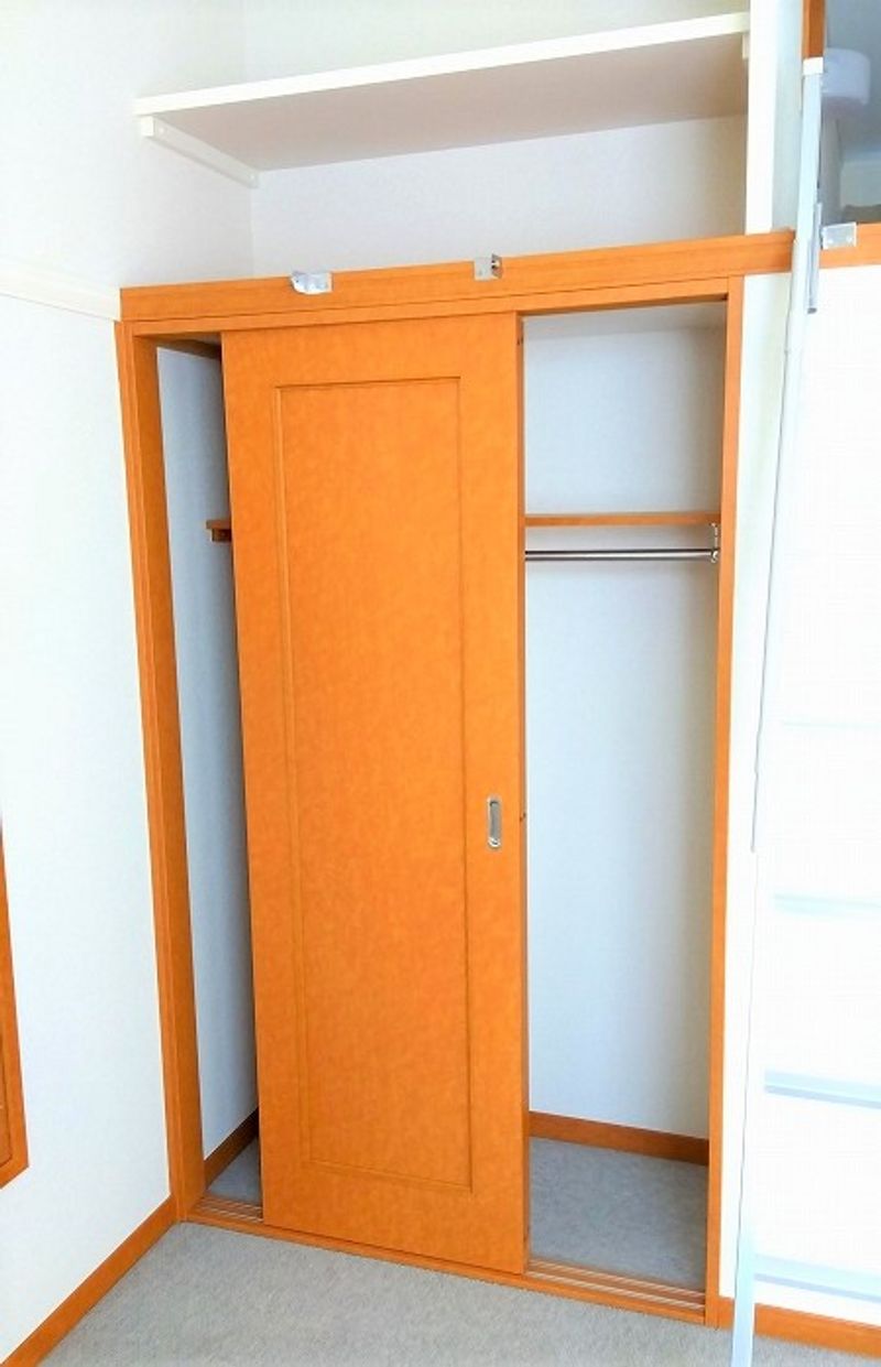 レオパレスアイ 収納