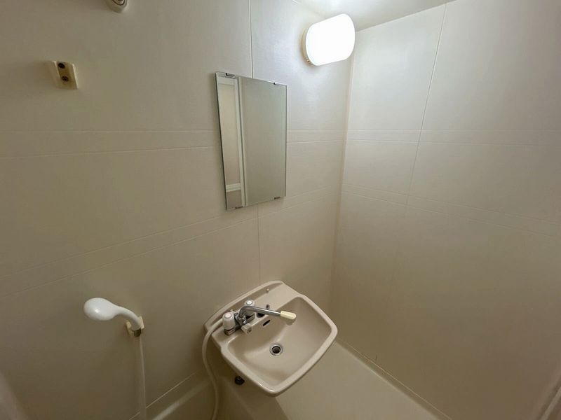 レオパレスサンシャイン 洗面台