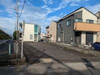 レオパレスビエンべニード 駐車場