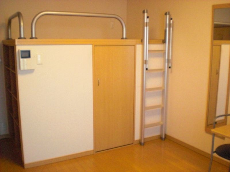 レオパレスアイあいビレッジ 寝室