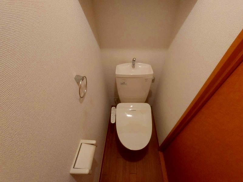 レオパレスＹｏｕ　３ トイレ