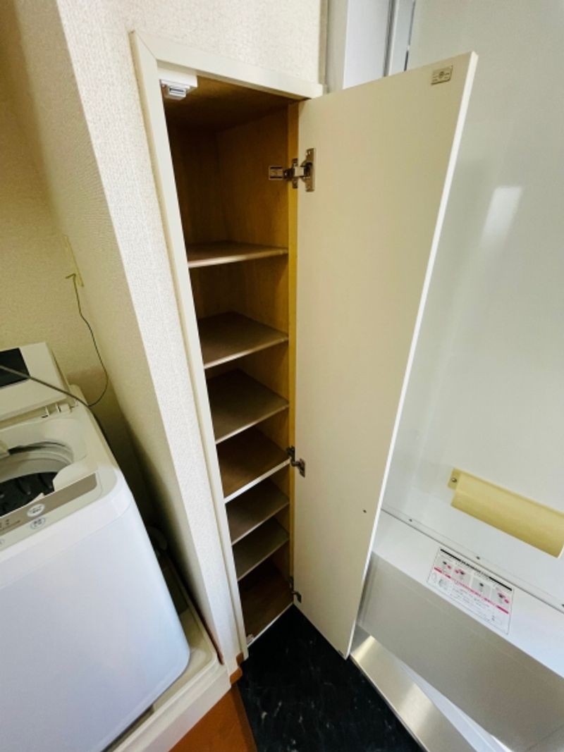 レオパレス慶 玄関