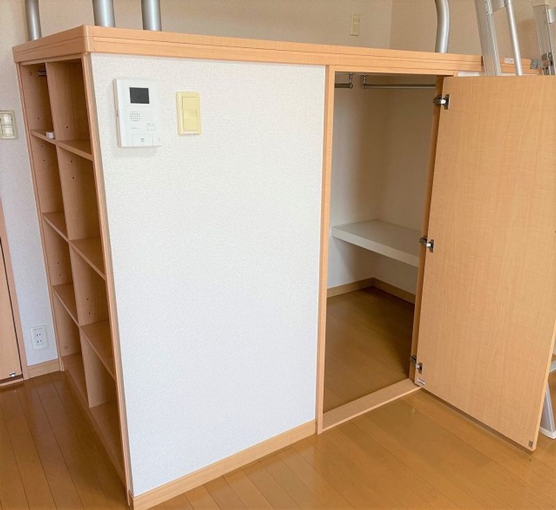 レオパレスボンジュルネ 収納