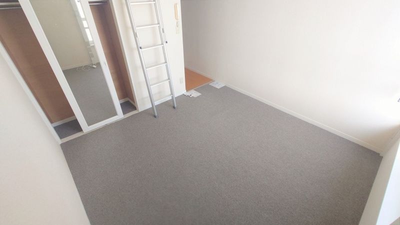 レオパレスカクモ 居間