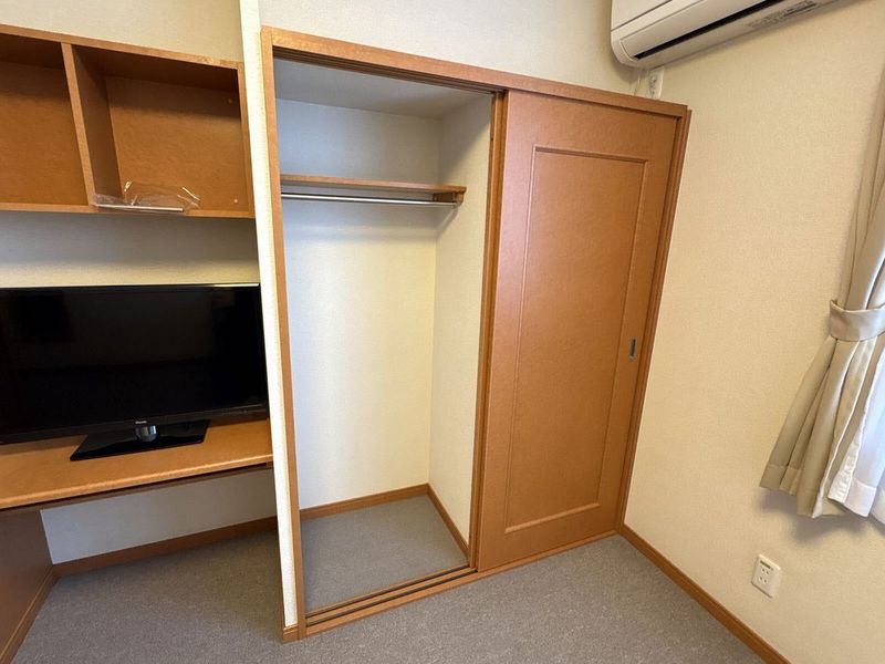レオパレスレキア 収納