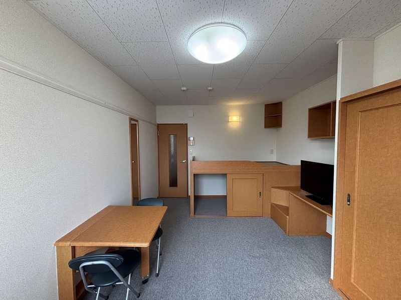 レオパレスパーク 居間