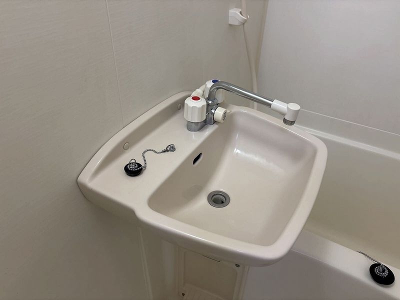 レオパレスヴィラ上峰 洗面台