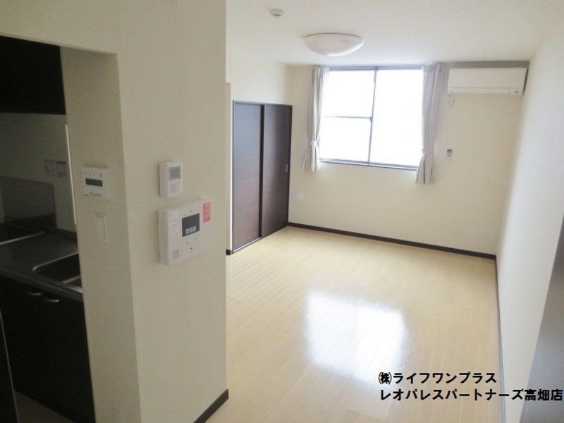 レオネクストチェリッシュ太平通 居間