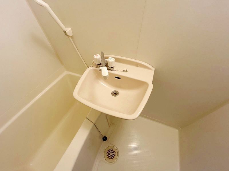 レオパレスリレーション 洗面台