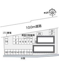 レオパレスドリーム瀬戸内 駐車場