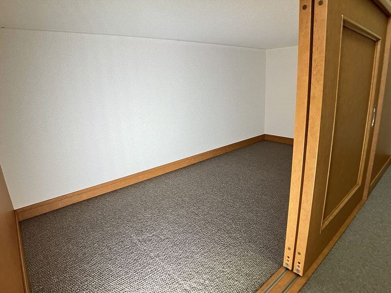 レオパレス城北 収納