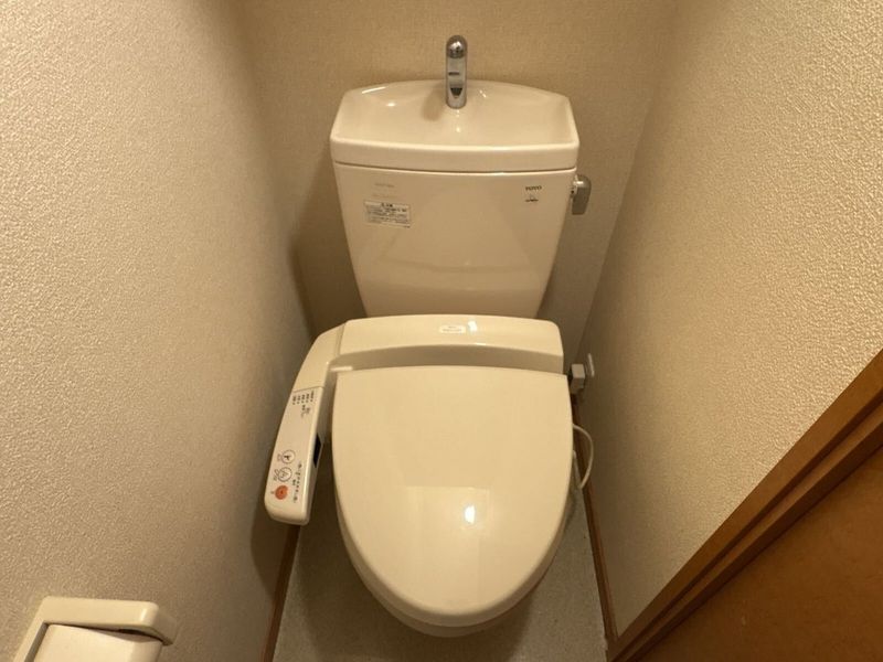 レオパレスキャンサーⅡ トイレ