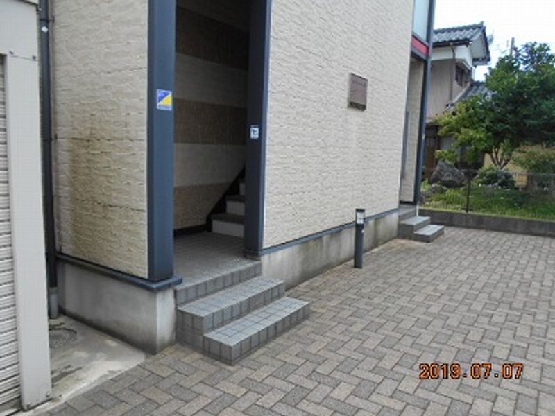 レオパレスプロプル 共用部分