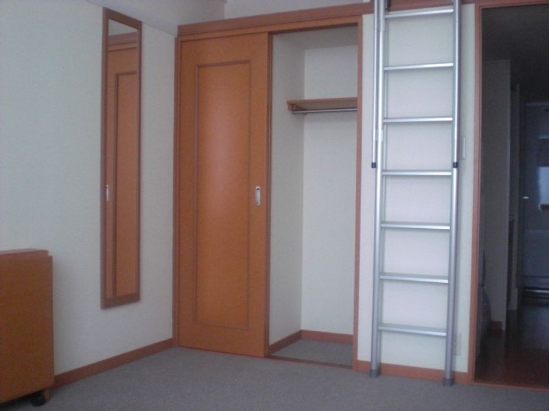 レオパレスプロヴァンス 収納
