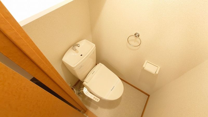 レオパレスエムケイ　３７ トイレ