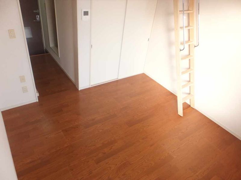 レオパレス玉美第１ 収納