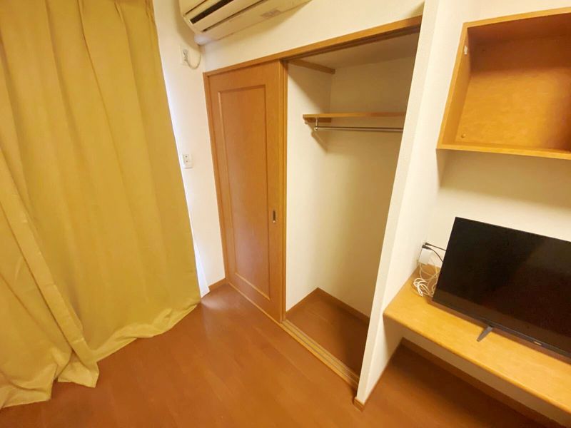 レオパレス三ツ屋 収納
