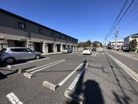 レオパレスＫＩＸ　２ 駐車場