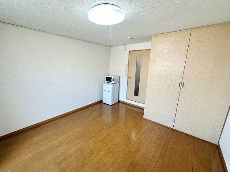 レオパレスリヴェール 収納