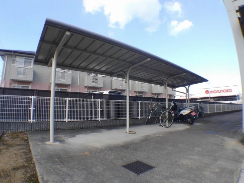 レオパレスマンダリアンコート藤井 共用部分
