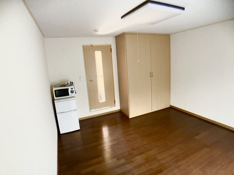 レオパレスポムハウス 居間