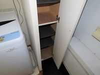 レオパレスサンズ 玄関