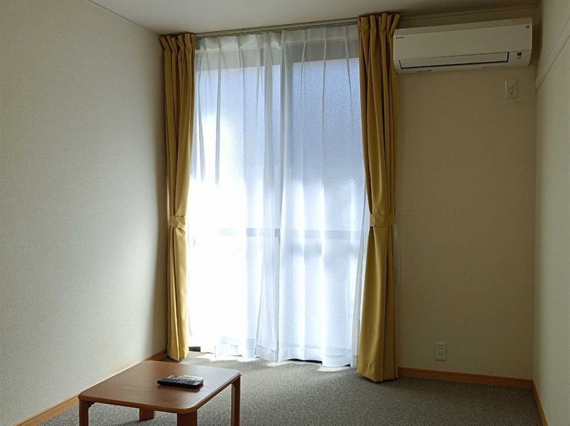 leopalace Sazanka 客厅