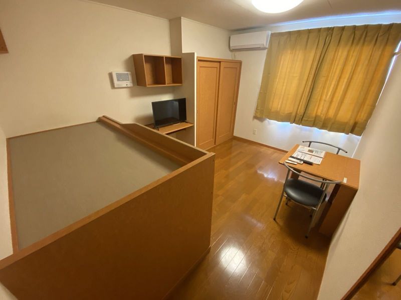 レオパレストビス 居間